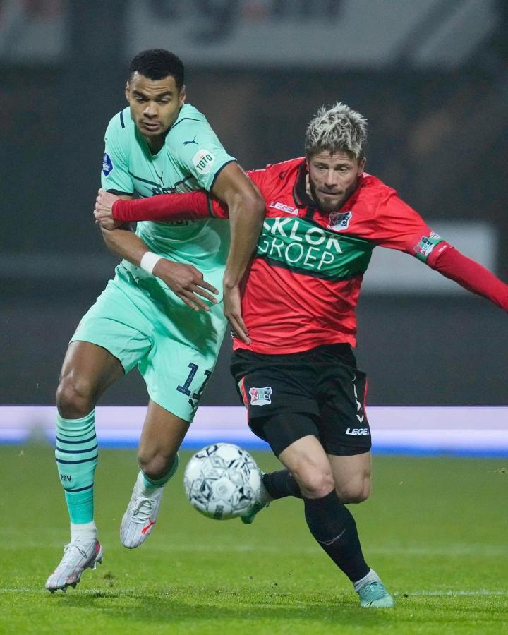 表面看似占 表面看似占