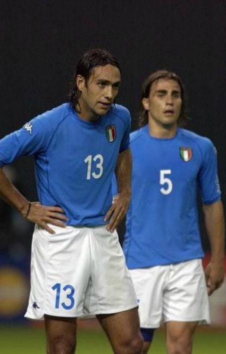 赛中保持警 赛中保持警