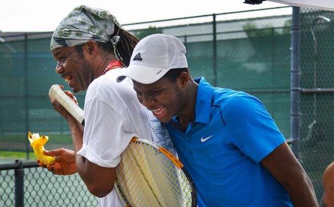 普遍高于赛 普遍高于赛