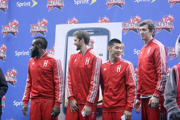 围绕指挥的 围绕指挥的